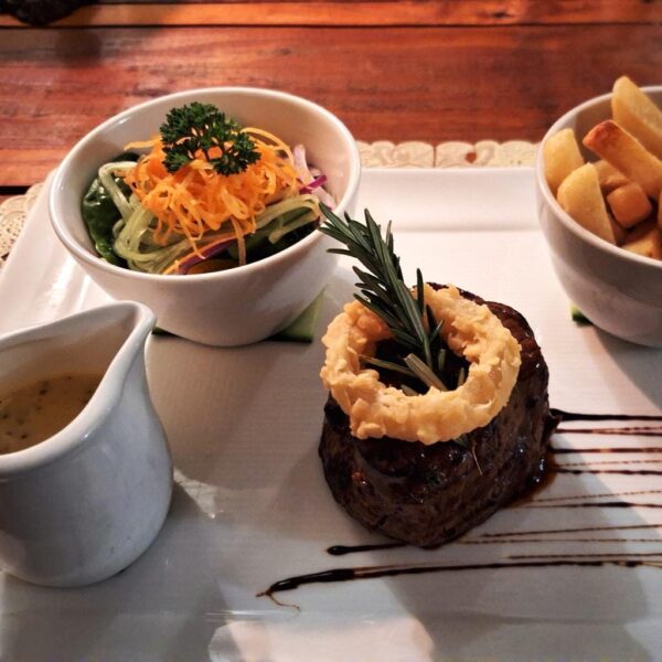 South Africa diner a Drostdy restaurant Swellendam