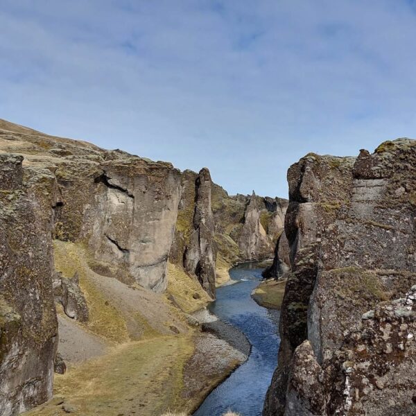 IJsland Fjadrargljufur canyon