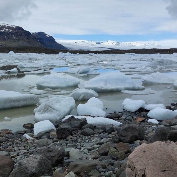 Roadtrip ringroad Iceland Fjallsarlon glacier lake