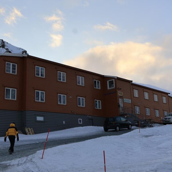 Svalbard Spitsbergen Longyearbyen accommodatie Gjestehuset 102