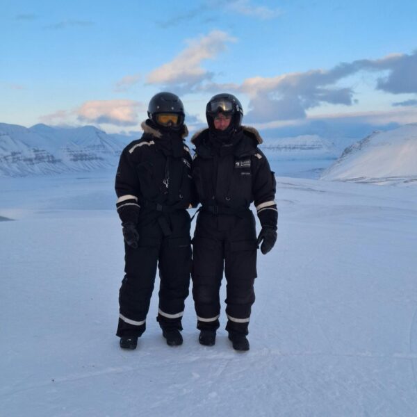 Svalbard Spitsbergen Longyearbyen sneeuwscooter tocht
Excursies Spitsbergen winter