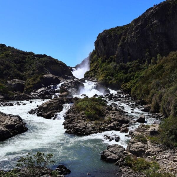 Chili Villa Cerro Castillo waterval